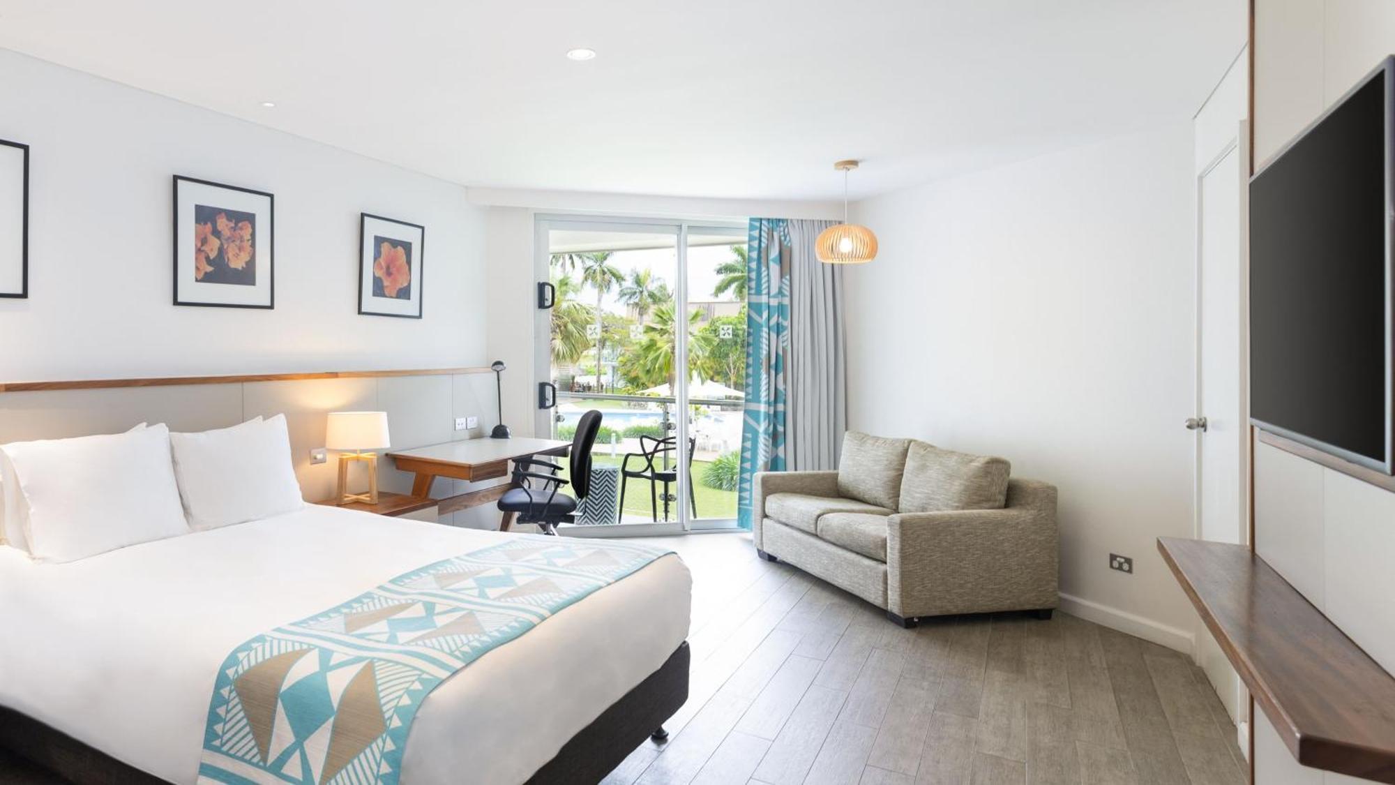 Holiday Inn Suva By Ihg Exterior photo