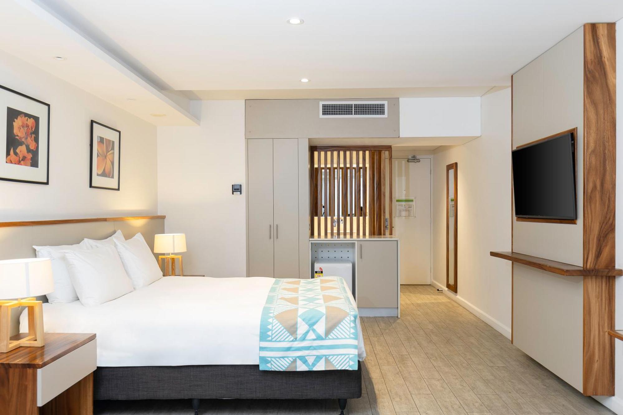 Holiday Inn Suva By Ihg Exterior photo