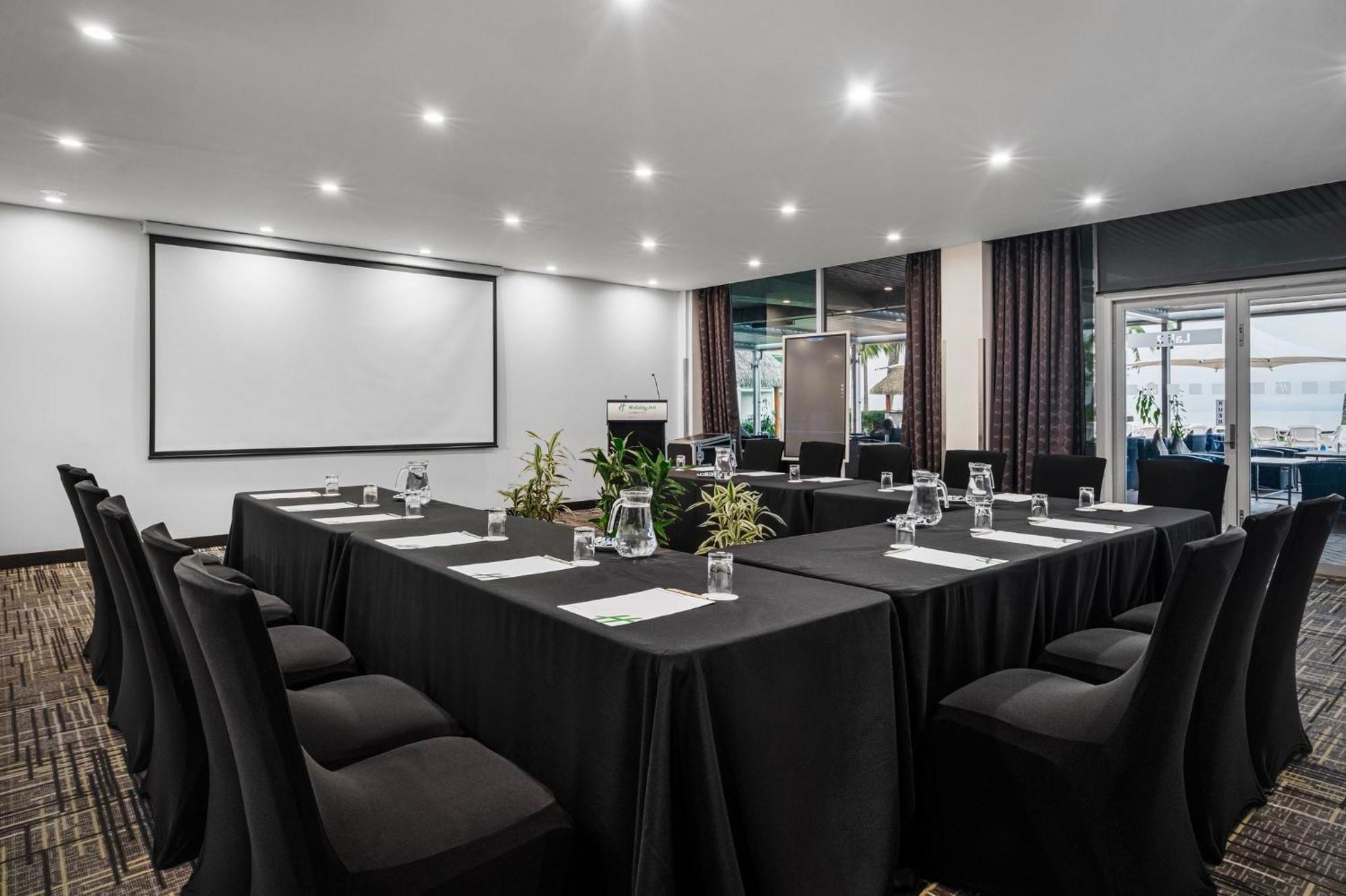 Holiday Inn Suva By Ihg Exterior photo